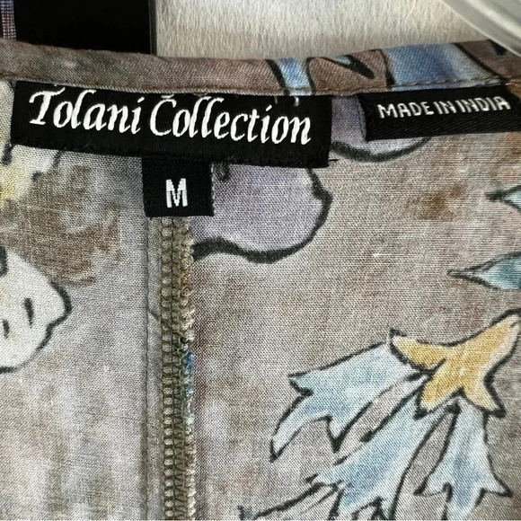 TOLANI COLLECTION V Neck Oversized Floral Tunic Modal Size Medium - Picture 3 of 9